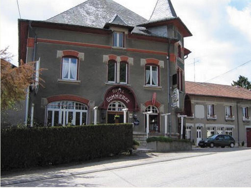 Aubréville Hotel-Restaurant Du Commerce المظهر الخارجي الصورة